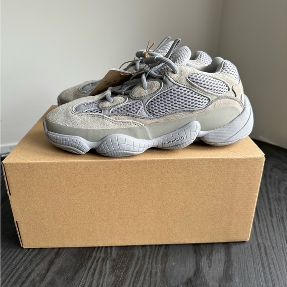 Adidas Yeezy 500 Salt BNWT Shoes - Picture 4 of 6